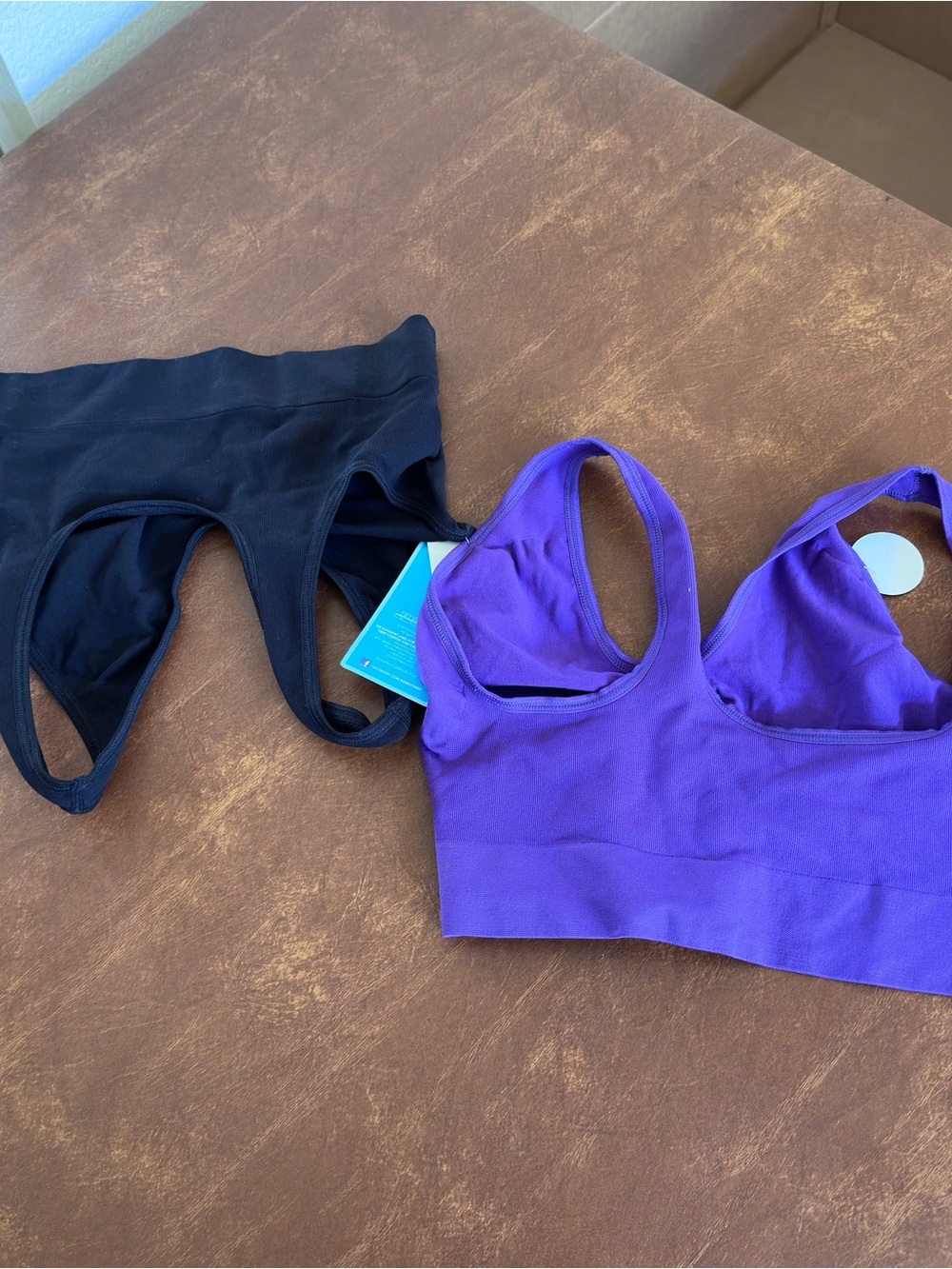 NWT 2 Barely There Seamless Ribbed Bralettes in Purple and Black